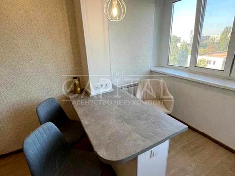 квартира по адресу Павла Тычины просп., 13