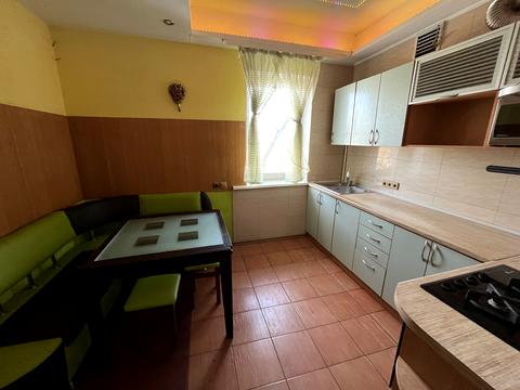 квартира за адресою Паркова вул., 43