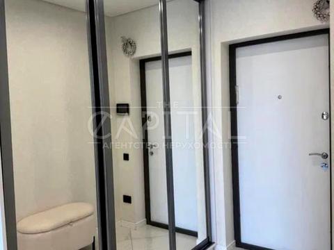 квартира за адресою Зарічна вул., 6