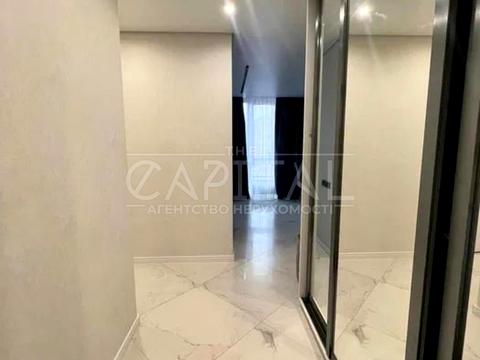 квартира за адресою Зарічна вул., 6