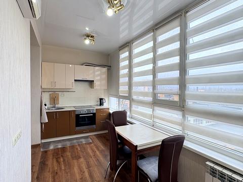 квартира за адресою Любарського пров. (Білостоцького), 4