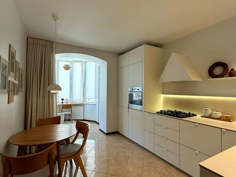 квартира за адресою Генерала Миколи Юнаківа вул., 9ж