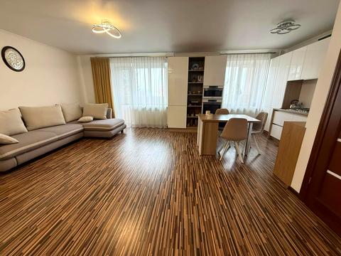 квартира за адресою Степана Бандери просп., 90