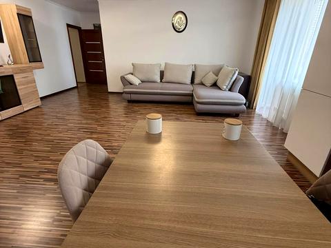 квартира за адресою Степана Бандери просп., 90