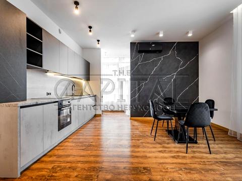 квартира по адресу Леси Украинки бульв., 12