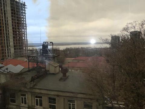 комерційна за адресою Соборна пл. (Жовтнева), 14