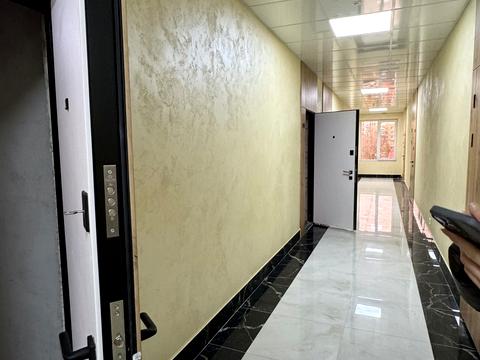 коммерческая по адресу Соборная пл. (Октябрьская), 14