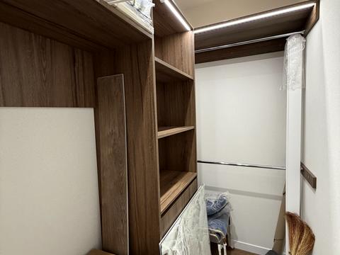 квартира за адресою Мартинова просп., (вул. Щаслива, 67)