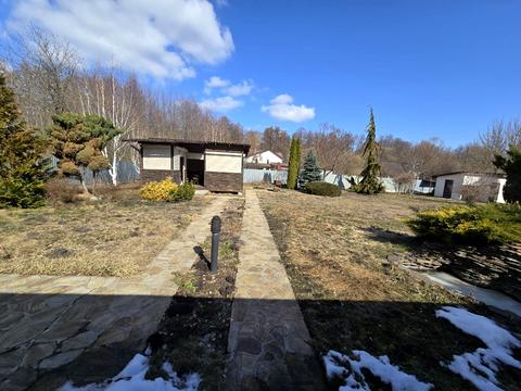 будинок за адресою Квітнева, 6