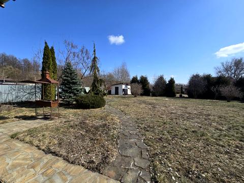 будинок за адресою Квітнева, 6