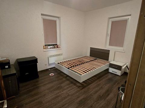 будинок за адресою Квітнева, 6