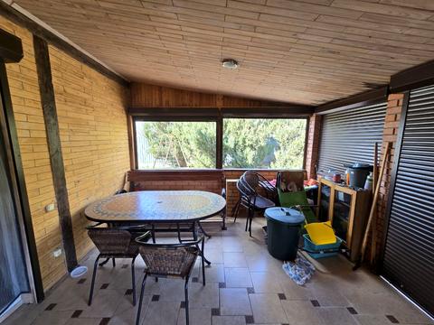 будинок за адресою Квітнева, 6