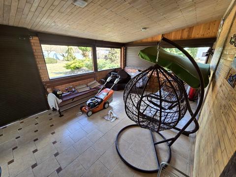 будинок за адресою Квітнева, 6