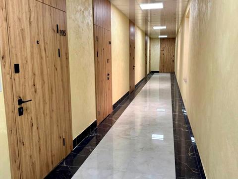 комерційна за адресою Соборна пл. (Жовтнева), 14