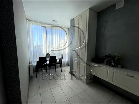 квартира за адресою Метрологічна вул., 11-В