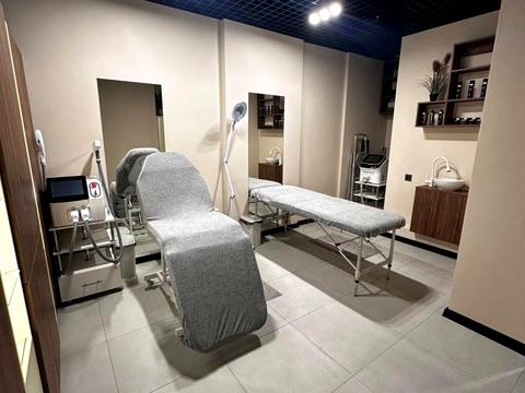 комерційна за адресою Оболонський просп., 26