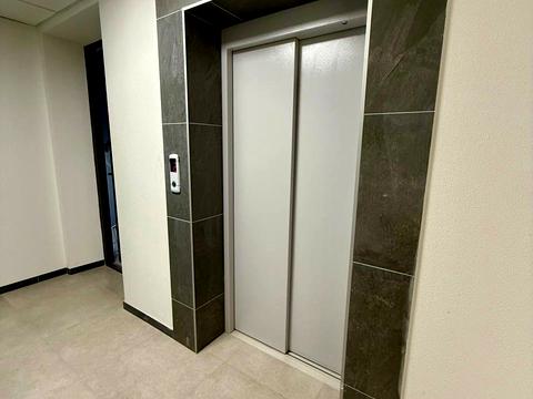 квартира за адресою Запорізьке шосе, (Будинок)