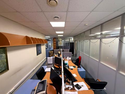 комерційна за адресою Олеся Гончара вул., 57-Б