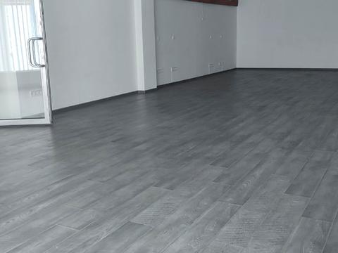 комерційна за адресою Богдана Хмельницького вул., 23