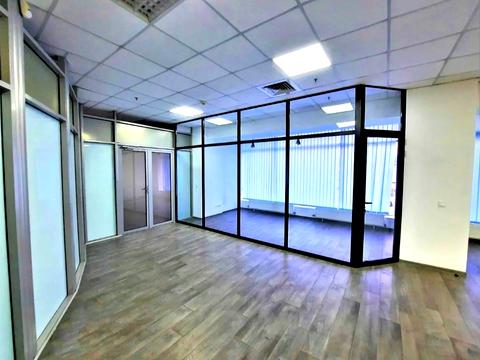 комерційна за адресою Богдана Хмельницького вул., 23