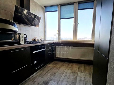 квартира за адресою Соборна вул. (Петропавлівська), 10-Д