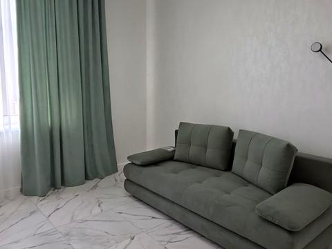 будинок за адресою Молодіжна вул.