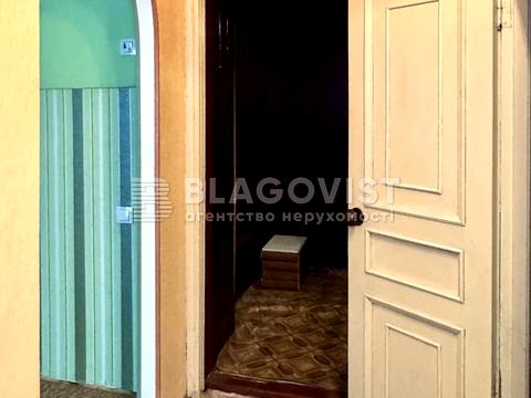 комерційна за адресою Лондонська вул. (Пітерська), 7