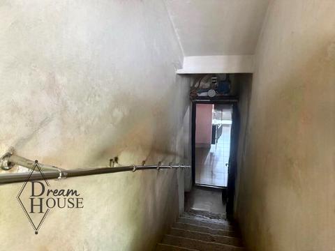 комерційна за адресою Нововолинськ, Святого Володимира вул., 1