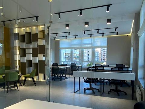 коммерческая по адресу Жилянская ул., 68