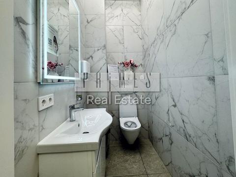 комерційна за адресою Київ, Андрія Верхогляда вул. (Михайла Драгомирова), 15-А