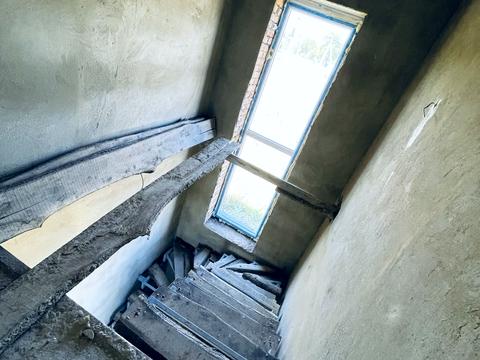 будинок за адресою Молодіжна