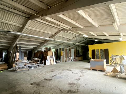 комерційна за адресою Шевченко, 1