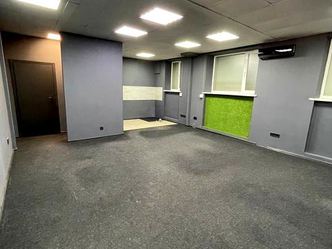 комерційна за адресою Петра Калнишевського просп. (Косіора), 36