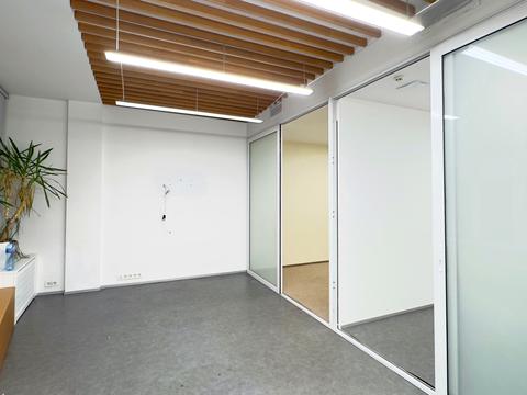 коммерческая по адресу Анны Ахматовой ул., 22