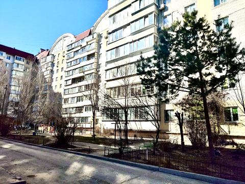 комерційна за адресою Кургузова вул., 11-А