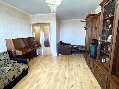 квартира за адресою Галини Петрової вул., 3