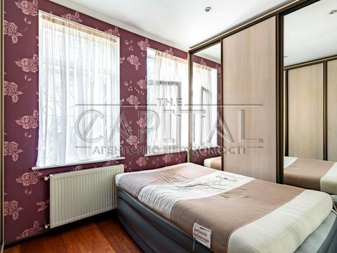 будинок за адресою Київ, Івана Виговського вул. (Маршала Гречка), 20-Г