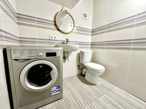 будинок за адресою Богдана Ступки пров., (Будинок 10)