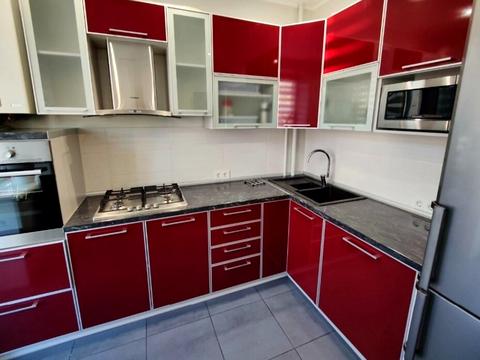 квартира за адресою Василя Симоненка вул., 30