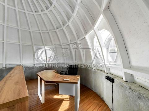 комерційна за адресою вул. Кузнецова, 60/19