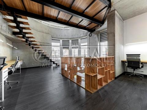 комерційна за адресою вул. Кузнецова, 60/19