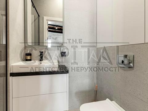 комерційна за адресою вул. Кузнецова, 60/19