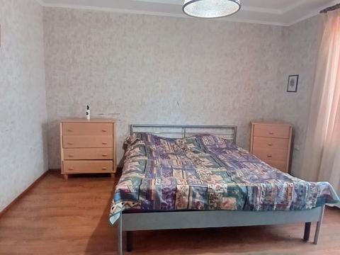квартира за адресою Тролейбусна вул., 28