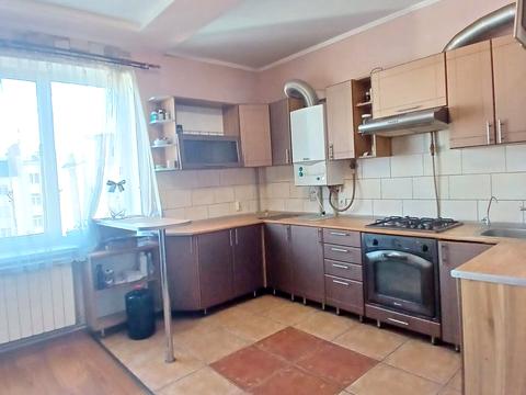 квартира за адресою Тролейбусна вул., 28