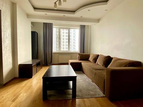 квартира за адресою Дніпровська набережна вул., 1-А