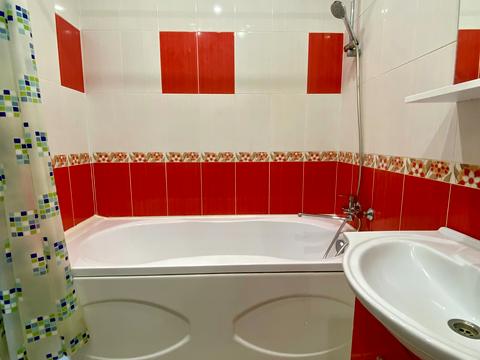 квартира за адресою Дніпровська набережна вул., 1-А