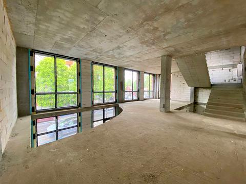 комерційна за адресою Грушевського вул., 32А