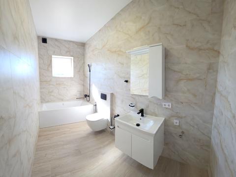 будинок за адресою прирічна, 25