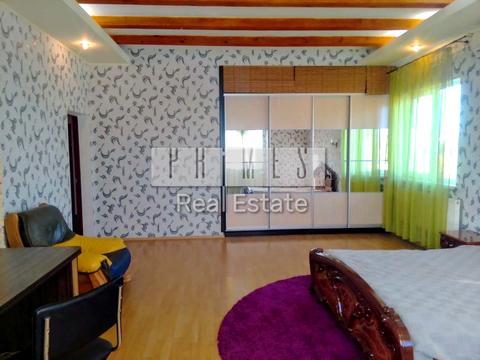 будинок за адресою Ярослава Мудрого вул.