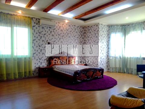 будинок за адресою Ярослава Мудрого вул.